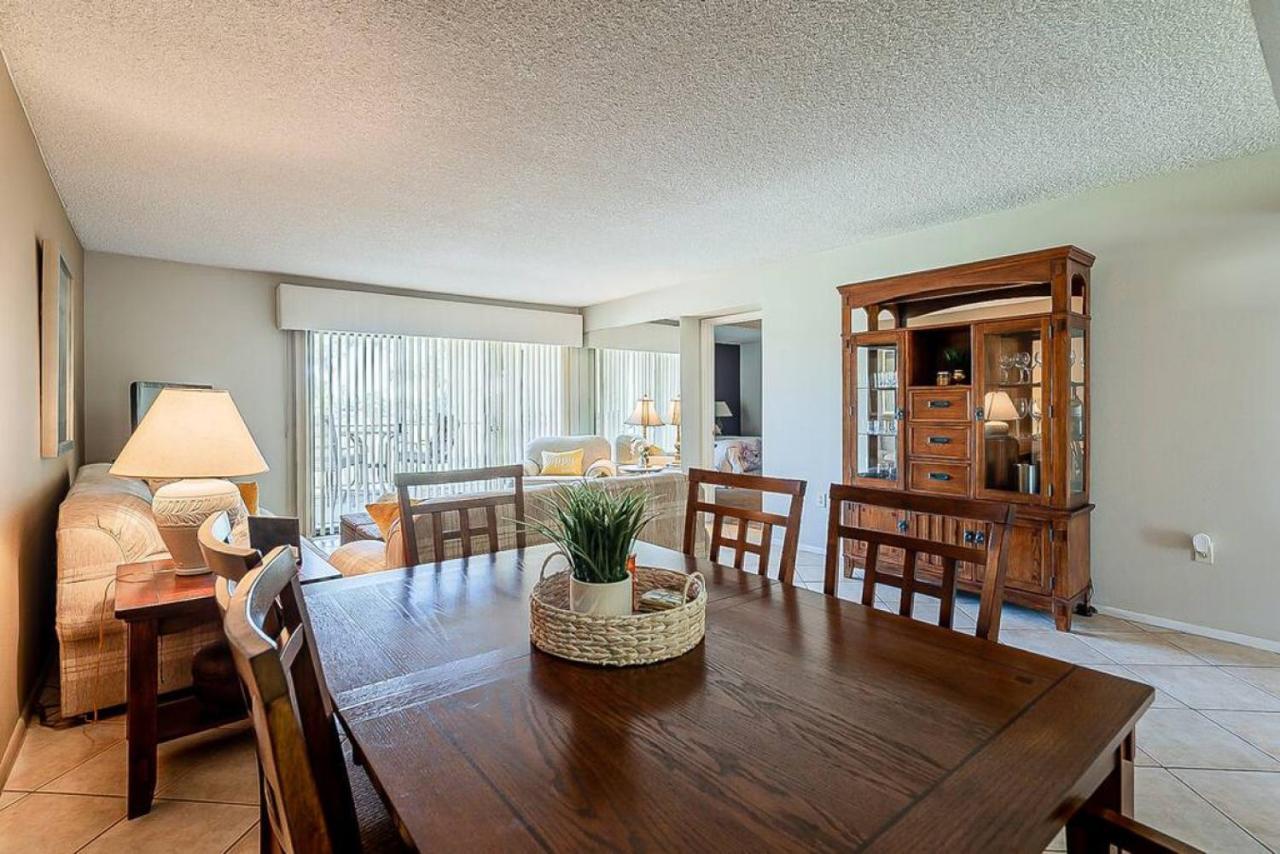 Cozy 2 Bedroom Condo With Golf Course Views Mesa Exterior photo